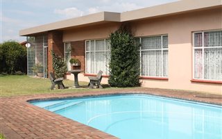 4 Bedroom House in Amiel Park