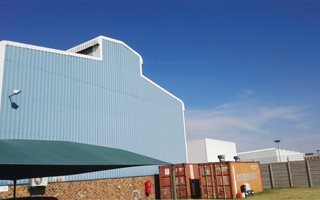 1400 m² Industrial space in Jet Park