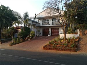6 Bed House in Laudium