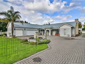 6 Bed House in Sonstraal