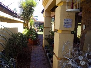 3 Bed House in Doornpoort and surrounds