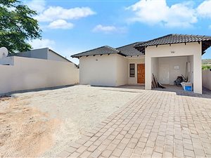 3 Bed House in Heatherview
