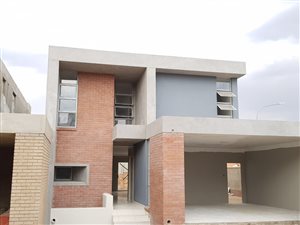 3 Bed Townhouse in Bendor