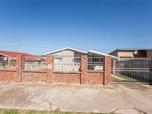 3 Bed House in Algoa Park