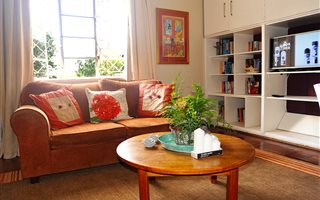 2 Bedroom Apartment in Emmarentia
