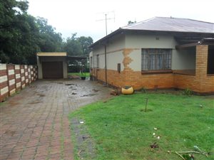 2 Bed House in Selection Park