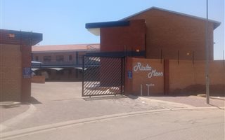 2 Bedroom Apartment in Marlboro Gardens