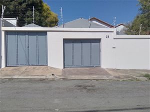 4 Bed House in Orange Grove