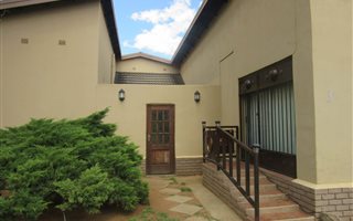 4 Bedroom House in Vryburg