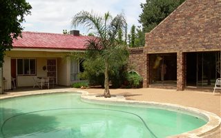 5 ha Farm in Sannieshof