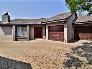 3 Bed House in Pierre van Ryneveld