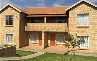 2 Bedroom Apartment in Honey Park