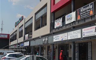 76 m² Commercial space in Greenstone Hill
