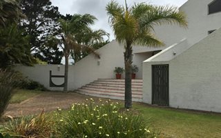 3 Bedroom House in Bowtie
