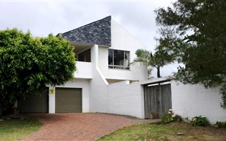 3 Bedroom House in Bowtie