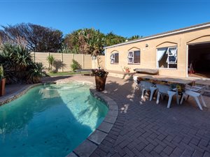 2 Bed House in Southfield
