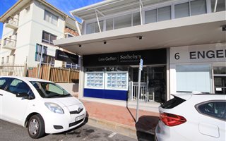 39 m² Retail Space in Camps Bay