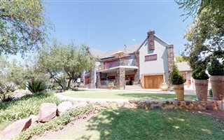 4 Bedroom House in Parys