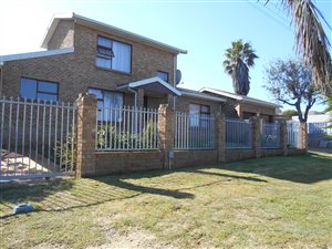 4 Bed House in Flamingo Vlei