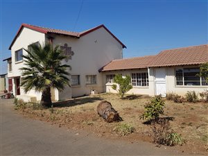 6.6 ha Farm in Dersley