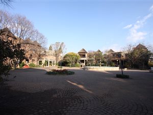 2 Bed Apartment in Johannesburg North