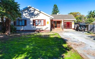 3 Bedroom House in Flamingo Vlei