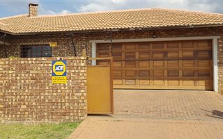 3 Bedroom House in Blanchville