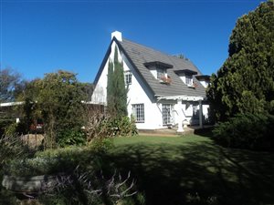 4 Bed House in Viljoenskroon
