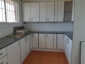 2 Bed House in Rosettenville