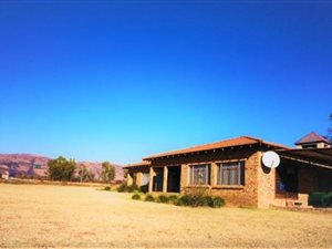 4 ha Farm in Rustenburg North