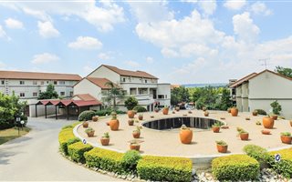 2 Bedroom Apartment in Noordhang