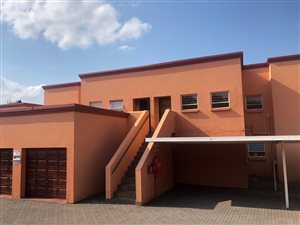 3 Bed Townhouse in Wilro Park
