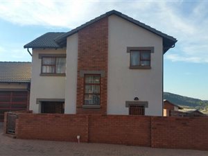 3 Bed Townhouse in Eldo View