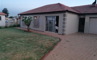 3 Bedroom House in Theresa Park