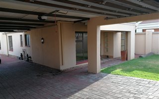 3 Bedroom Townhouse in Secunda