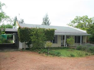 4 Bed House in Riebeek Kasteel