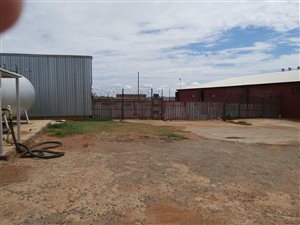 2200 m² Commercial space in Roodeplaat