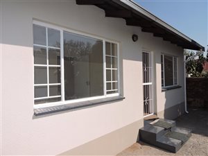 1 Bedroom Flat in Geduld