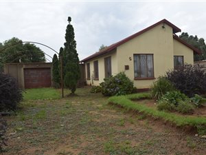 3 Bed House in Villa Liza