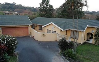 4 Bedroom House in Moseley
