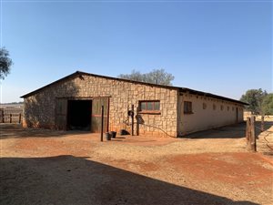 1150 m² Commercial space in Marister