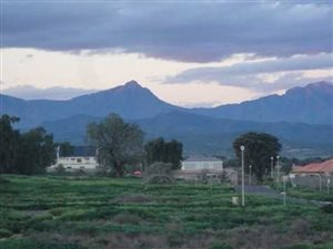 971 m² Land available in Oudtshoorn