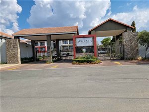 3 Bed Apartment in Witkoppen