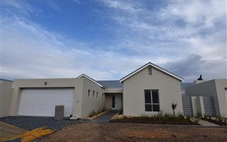 4 Bedroom House in Northern Paarl