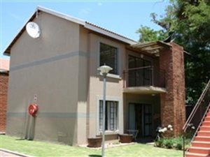 2 Bed Apartment in Rynfield