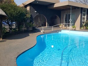 3 Bed House in Golf Park