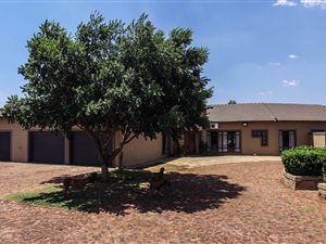 5 Bed House in Delmas