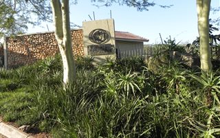 2374 m² Land available in Granite Hill