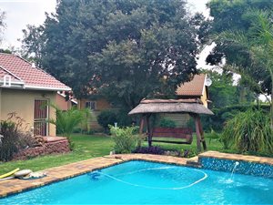 3 Bedroom House in Brackendowns