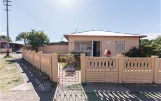 4 Bedroom House in South Hills